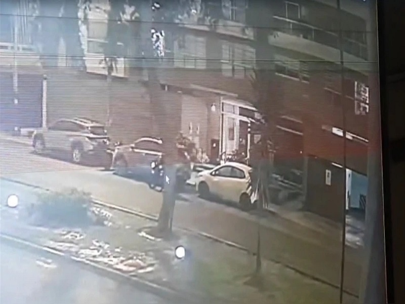 Funcionario indonesio fue asesinado en Lince: cámaras de seguridad captaron el crimen y la huida de los atacantes