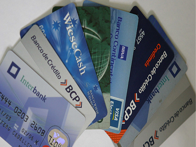 Congreso aprueba eliminar comisión por transferencia bancaria y pago de tarjeta de crédito