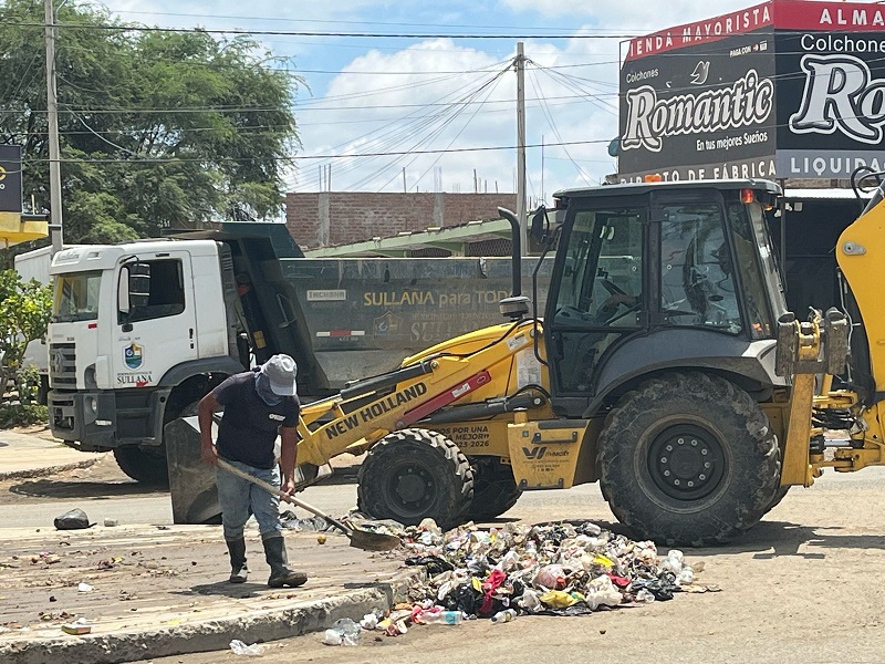 Recogen 15 toneladas de basura en la Av. Buenos Aires