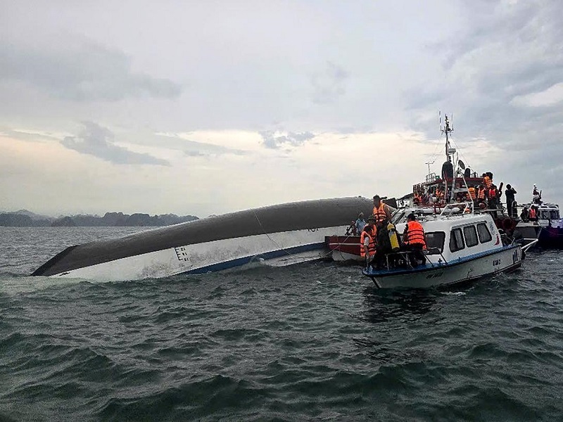 “Tragué agua, vi una luz y nadé”: Sobreviviente narra cómo escapó del barco turístico que dejó 35 muertos 