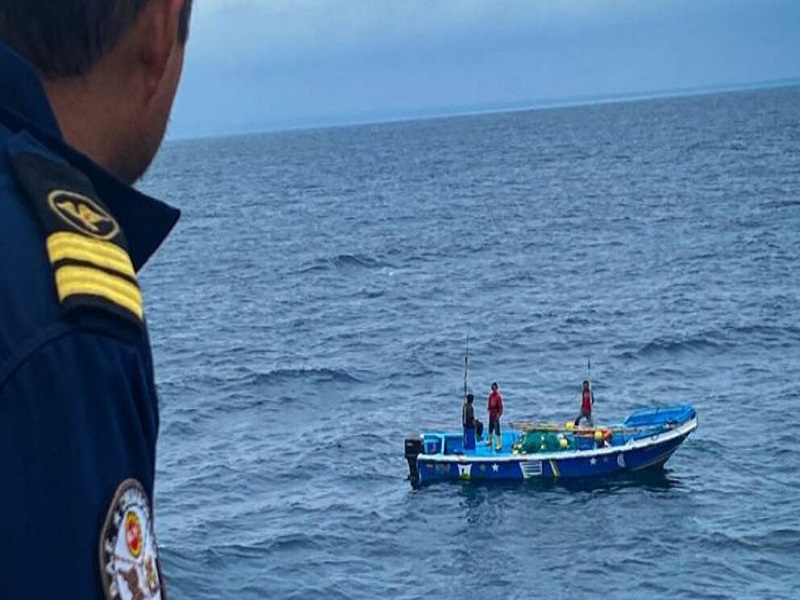 Rescate en altamar: Marina de Guerra del Perú encontró a pescadores chilenos perdidos en la costa del Pacífico