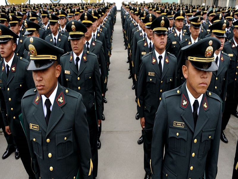 Ministerio del Interior reasignó en nuevos puestos a 10 generales de la Policía