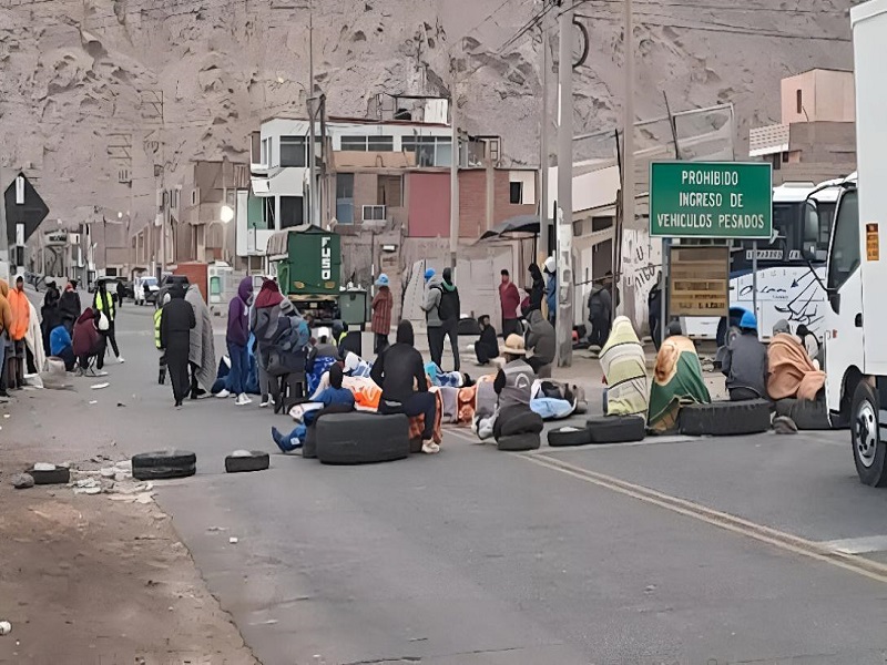 Adex rechaza bloqueo de carreteras: "Ningún grupo puede situarse por encima de la ley"