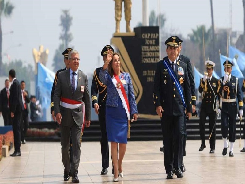 Dina Boluarte firmará decreto para financiar multimillonaria compra militar