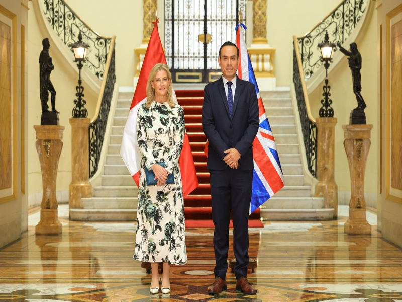 Duquesa de Edimburgo se reúne con José Jerí en su visita al Perú