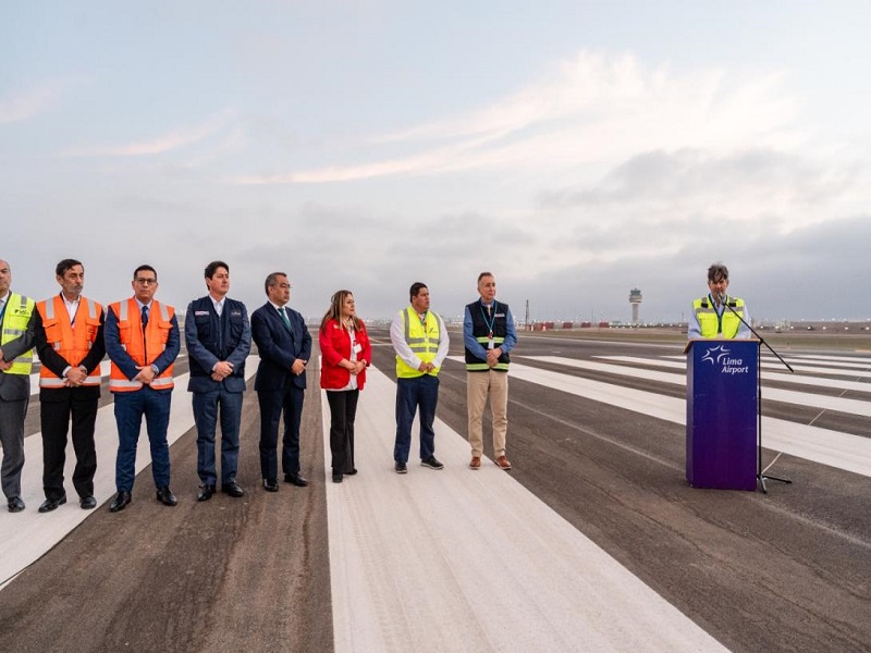 Aeropuerto Jorge Chávez cuenta ahora con dos pistas de aterrizaje