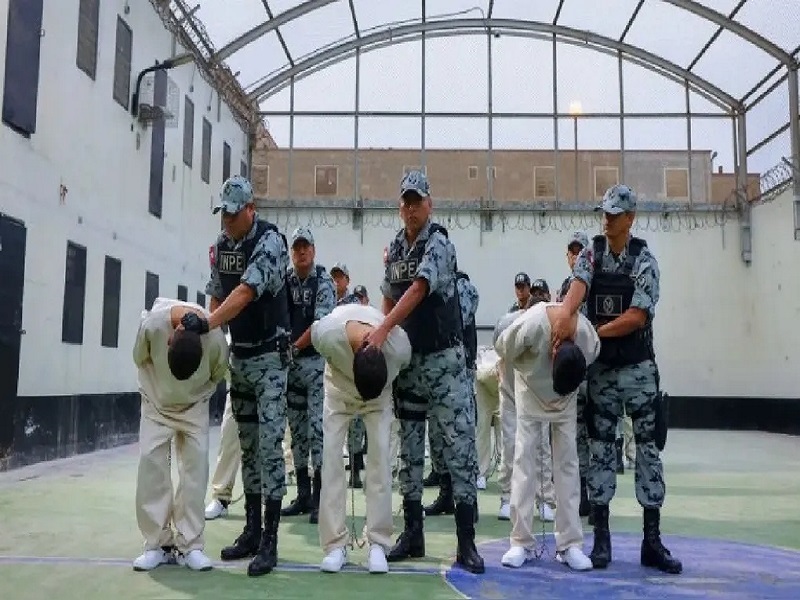 Ministerio de Justicia evalúa escuchar y supervisar las llamadas de los reos en penales