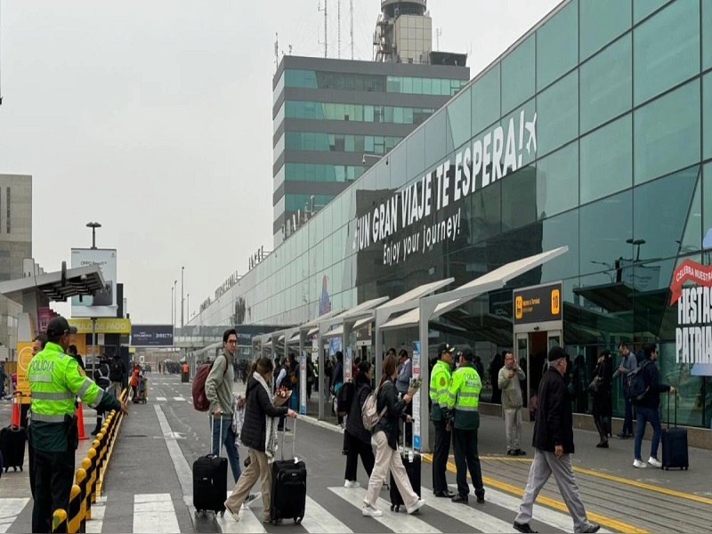 Ministro Sandoval anuncia reunión con LAP este lunes para discutir reapertura del Terminal 1 del Jorge Chávez