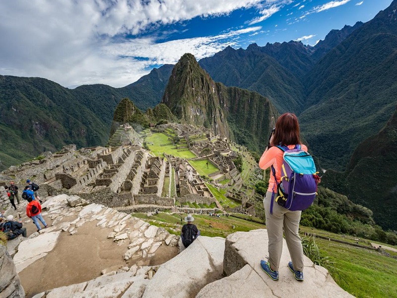 Más de un millón de turistas internacionales llegaron al Perú entre enero y abril