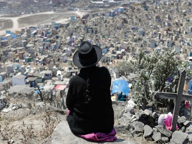 Virgen de Lourdes, el cementerio más grande de Perú, celebra a sus muertos con alegría, música y tradiciones