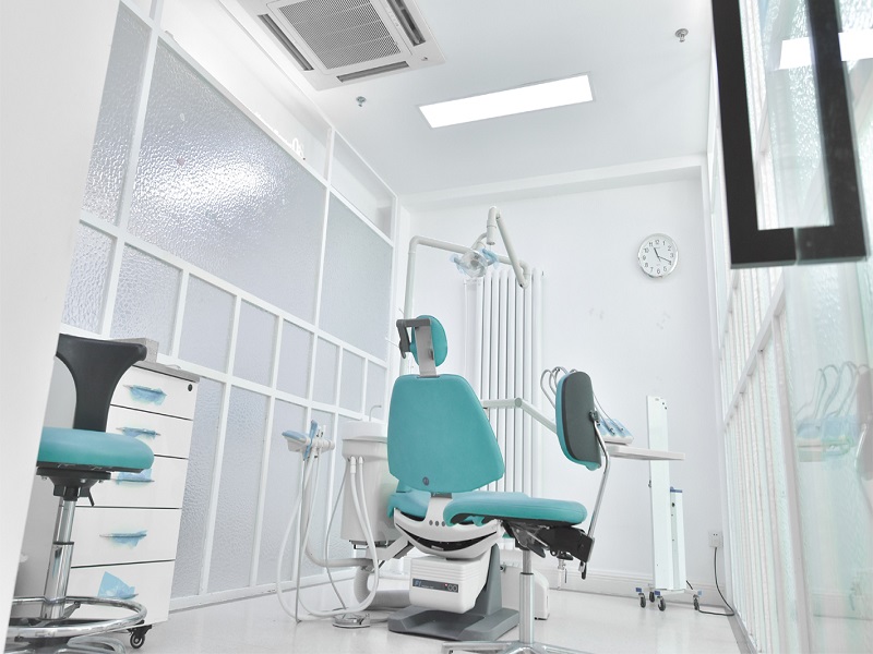 Servicios dentales modernos y accesible en el Hospital Carrión