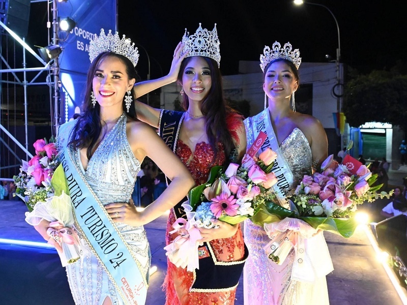 ura elige a su reina e inicia actividades para celebrar el 492° aniversario de fundación