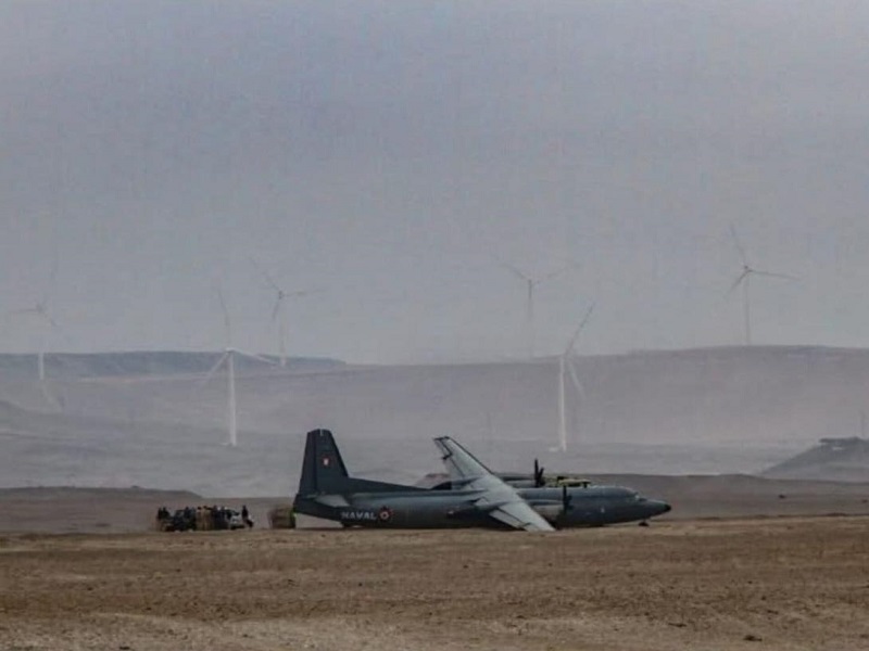 Ica: Avión de la Marina de Guerra se despista en aeropuerto de Marcona