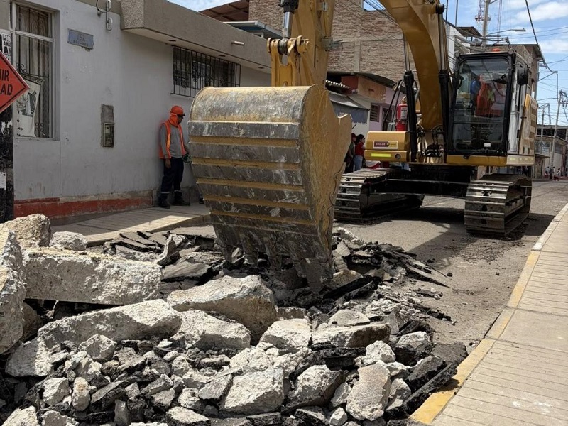 Piura: negocios están a punto de quebrar por obras inconclusas en Centro Histórico