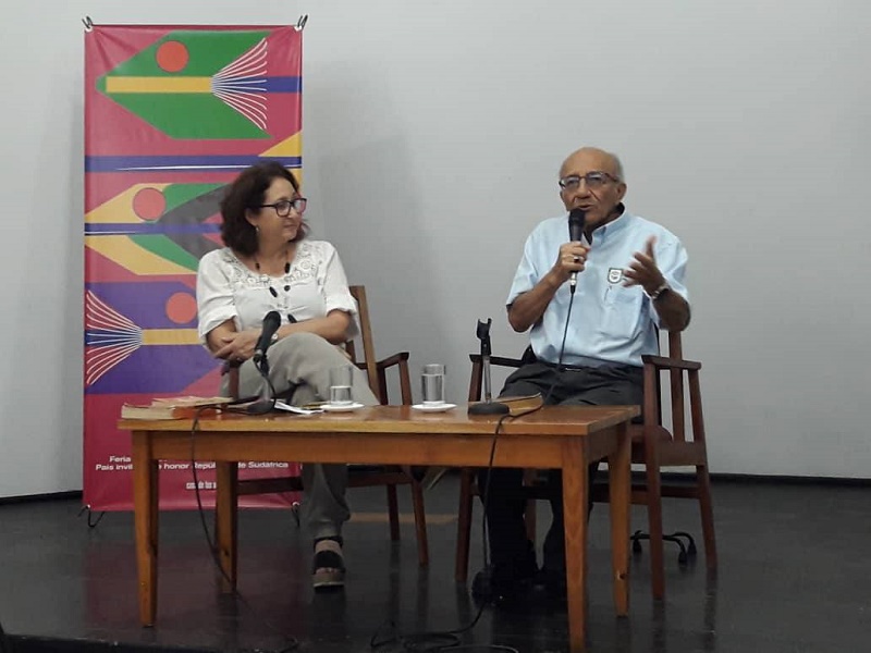 Dr. Sgifredo Burneo dictó conferencia en Cuba